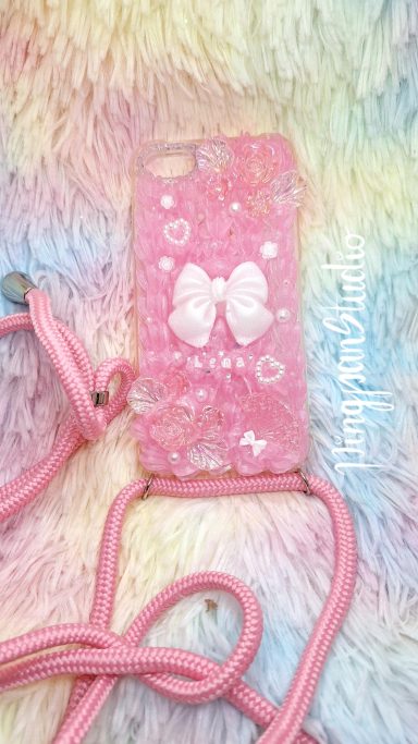 Rosane mädchenhafte Decoden Handyhülle mit Schleifen und Handykette