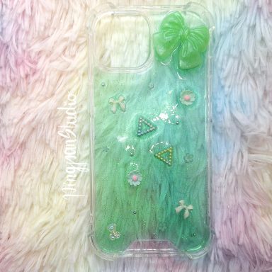 Ästhetische Resin Hülle in Hellgrün