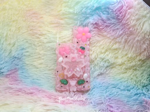 Decoden Handyhülle mit Kirschblüten