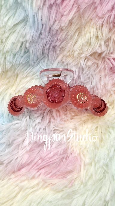 Haarklammer mit roten Rosen 